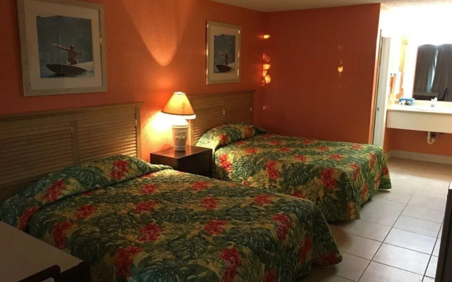 photo 4 of Tropical Inn Palm Bay
