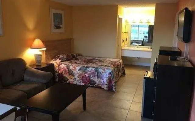 photo 5 of Tropical Inn Palm Bay