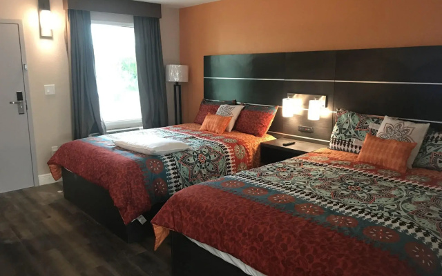 photo 2 of Tropical Inn & Suites