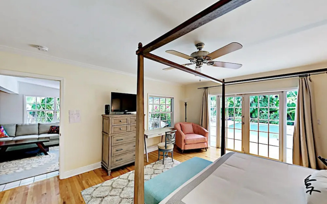 photo 5 of Tropical Oasis - 3 Br Home
