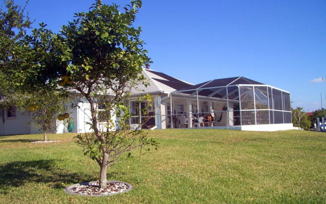 photo 5 of Tropical Paradise Bed & Breakfast