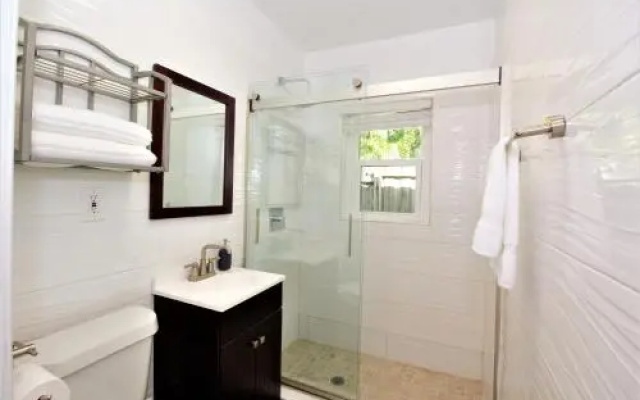 photo 2 of Tropical Retreat Studio - 632B