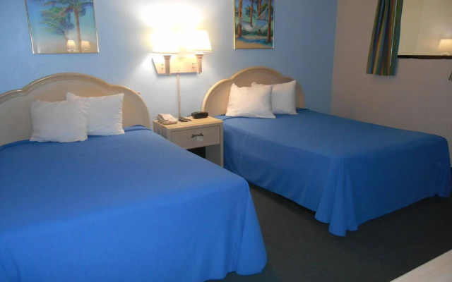photo 5 of Tropical Seas Hotel