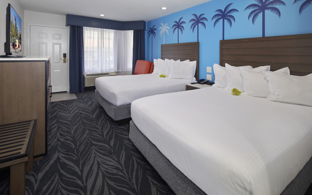 photo 3 of Tropicana Inn and Suites