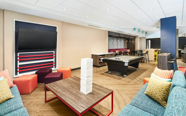photo 3 of Tru By Hilton Ft. Lauderdale Airport