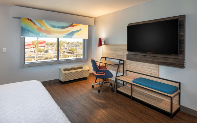 photo 5 of Tru By Hilton Phoenix Glendale Westgate, AZ