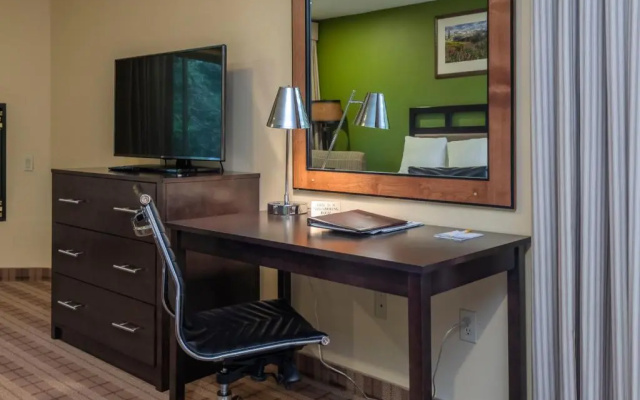 photo 5 of Truckee Donner Lodge