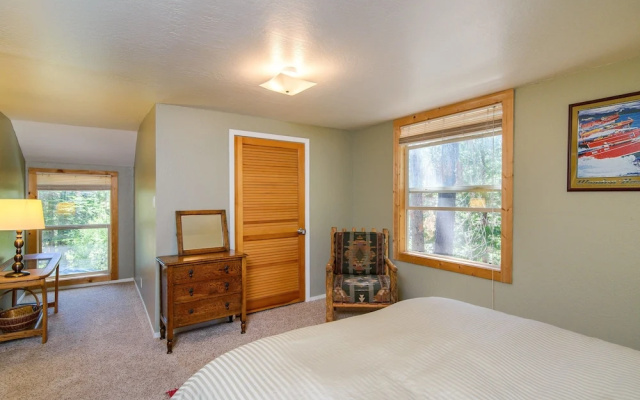 photo 5 of True Tahoe – Classic Cabin - 4 Br cabin by RedAwning
