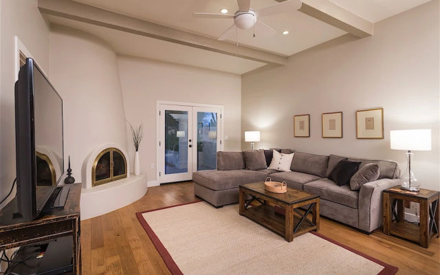 photo 4 of Truly Charming at Mccormick Ranch 2 Br by Casago