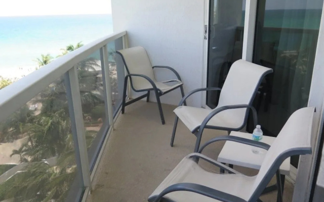 photo 4 of TRUMOV1BRS Unit - 605 - 1 Br Condo