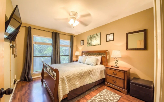 photo 4 of Tubers Delight Cw B203 3 Bedroom Condo by RedAwning
