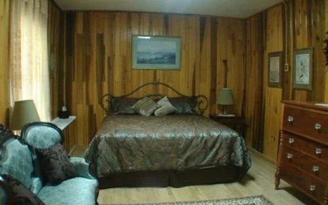photo 2 of Tuckasiegee River Mountain Lodge