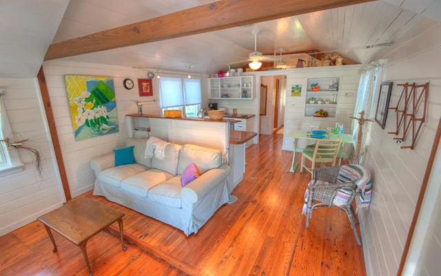 photo 3 of Tuna Cottage Apartment 1