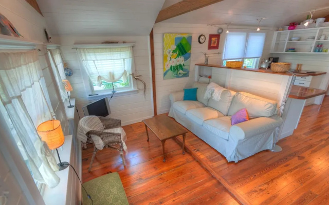 photo 5 of Tuna Cottage Apartment 1