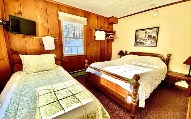 photo 3 of Turn of River Lodge