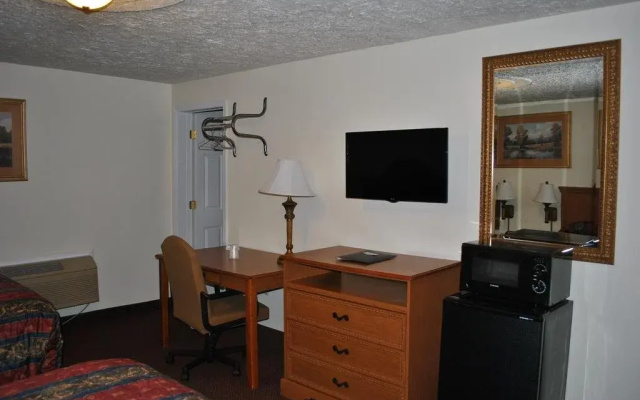 photo 4 of Turnpike Motel
