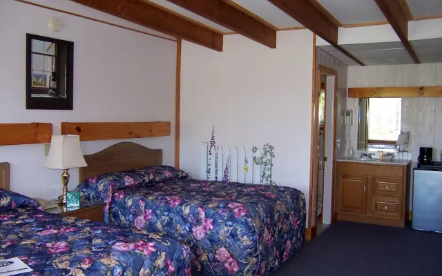 photo 5 of Twilite Motel