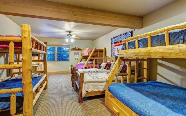 photo 4 of Twin Eagles Lodge