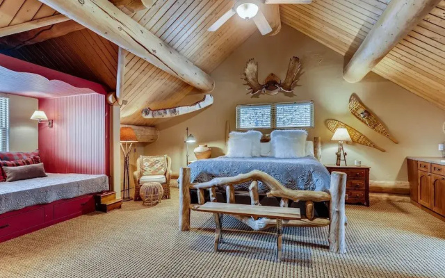 photo 5 of Twin Eagles Lodge