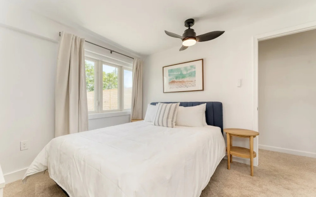 photo 2 of Twin Fin by Avantstay Walk to the Beach - Chic 30A Retreat