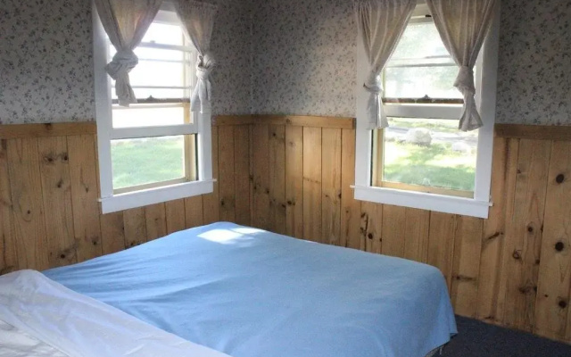 photo 3 of Twin Lakes Resort