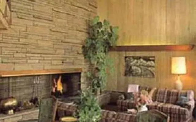 photo 2 of Trailhead Lodge Rocky Mountains