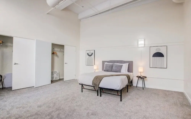 photo 2 of TWO CozySuites Apt w Skybridge Access 4