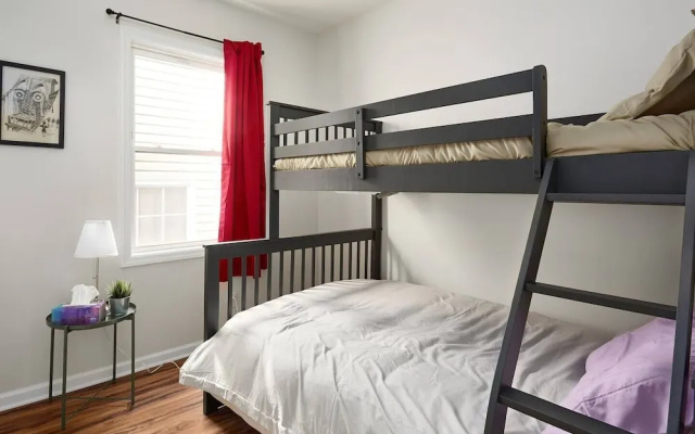 photo 5 of TWO Modern 3BR Apartment PERFECT for GROUPS