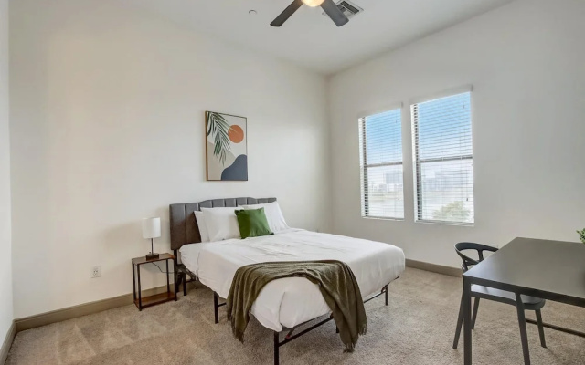 photo 2 of TWO Modern CozySuites at Town Lake