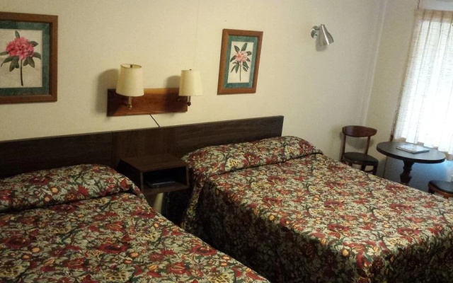 photo 4 of Two Rivers Lodge