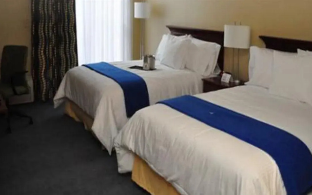 photo 4 of UMass Lowell Inn and Conference Center