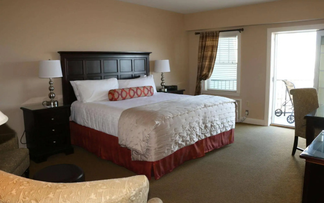 photo 5 of Union Bluff Hotel & Meeting House