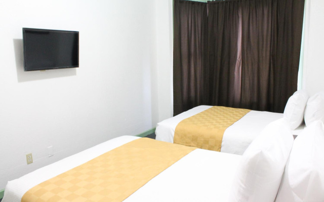 photo 2 of Union Hotel