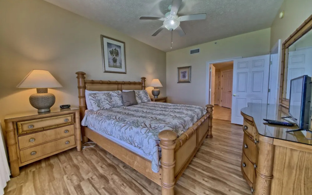 photo 4 of Luxurious Tropical Condo with Breathtaking Gulf View - Unit 2006 by RedAwning