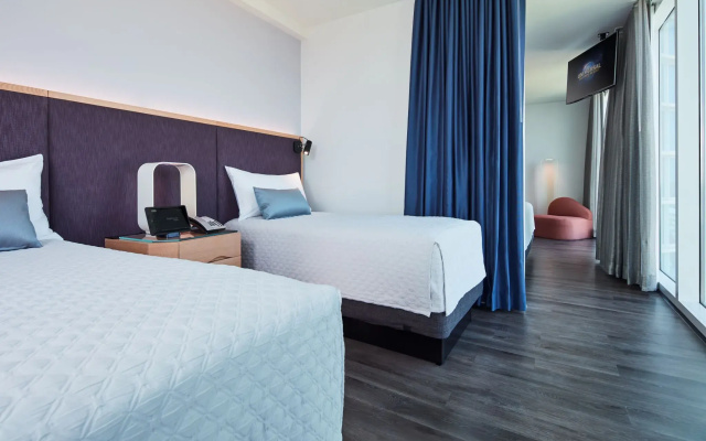 photo 5 of Universal Aventura Hotel