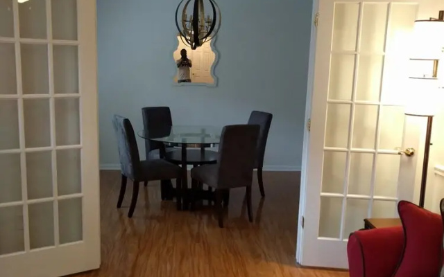 photo 4 of University City Guest House