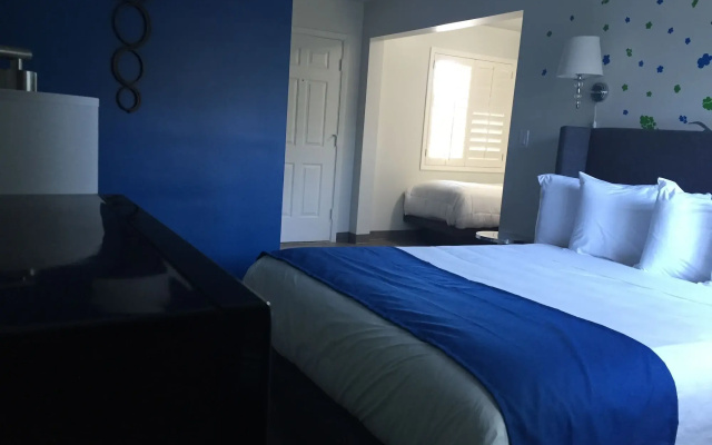 photo 5 of University Inn Tempe