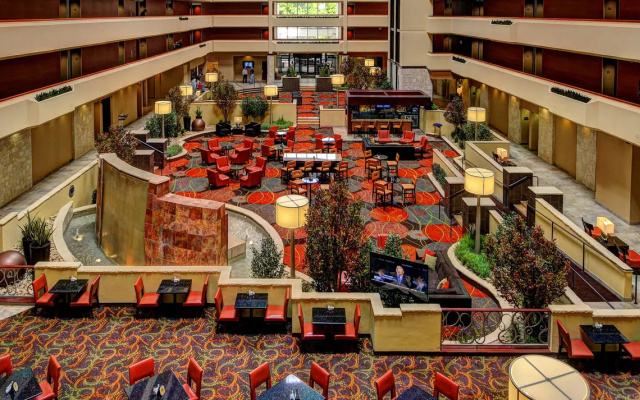 photo 2 of University Plaza Hotel and Convention Center Springfield