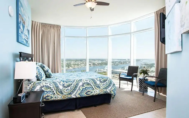photo 5 of Updated and Relaxing Four Bedroom - Unit Tpc1701
