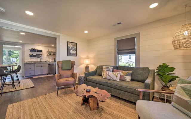 photo 5 of Updated Brevard Home - Close to Downtown!