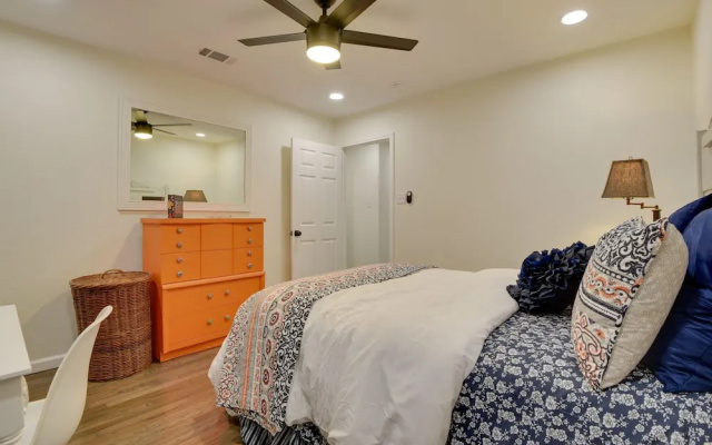 photo 3 of Updated Granbury Home in Historic District!