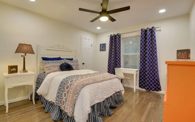 photo 4 of Updated Granbury Home in Historic District!