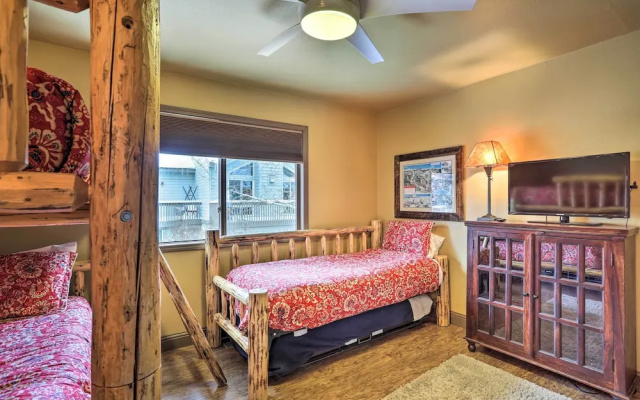 photo 4 of Modern Home w/ Patio: 3 Mi to Beaver Creek Resort!