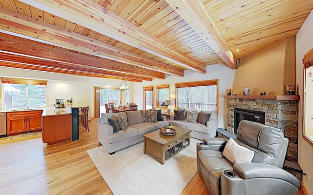 photo 2 of Updated Lodge-Style Home w/ Prime Donner Location! home