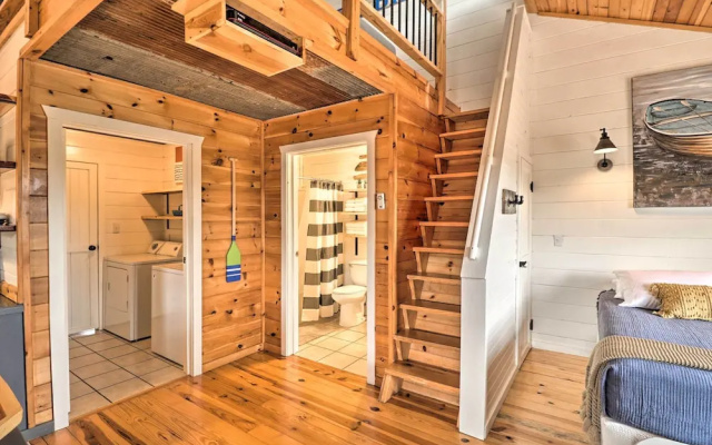 photo 2 of Updated Mtn View Studio w/ Loft - Near River!