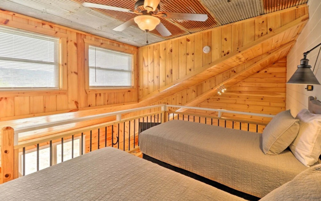 photo 5 of Updated Mtn View Studio w/ Loft - Near River!
