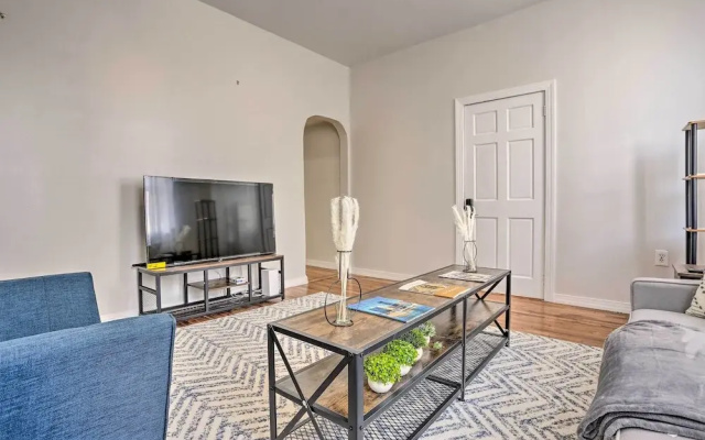 photo 3 of Updated Bayonne Townhome ~ 11 Mi to Nyc!