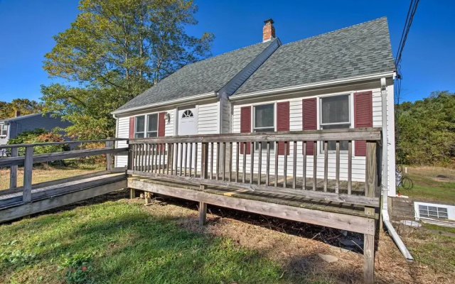 photo 3 of Updated Plymouth Home < 2 Miles to Waterfront!
