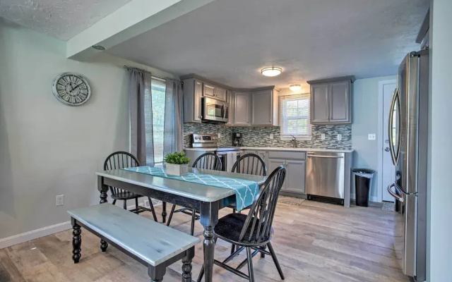 photo 5 of Updated Plymouth Home < 2 Miles to Waterfront!
