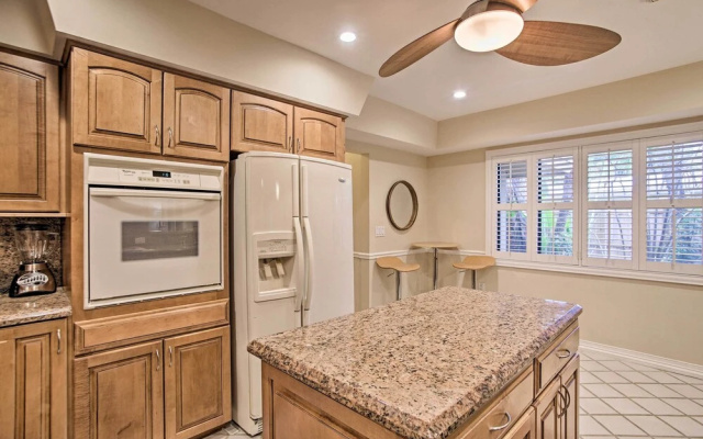photo 4 of Updated & Private Oakland Park Gem ~ 2 Mi to Beach